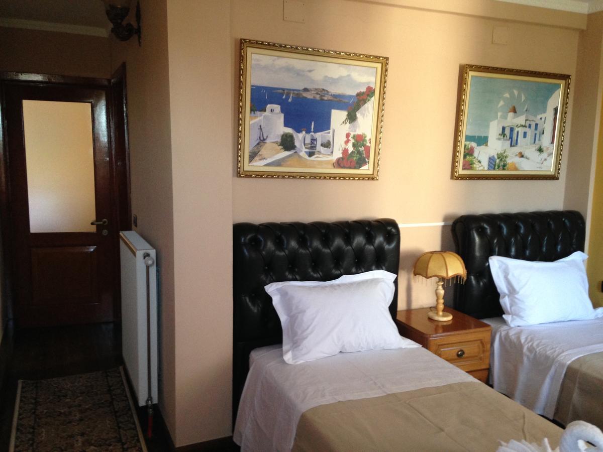 Hotel Vila Mano Korce Bagian luar foto